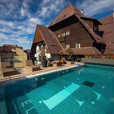 Elexus Boutique Hotel Predeal Luaran gambar