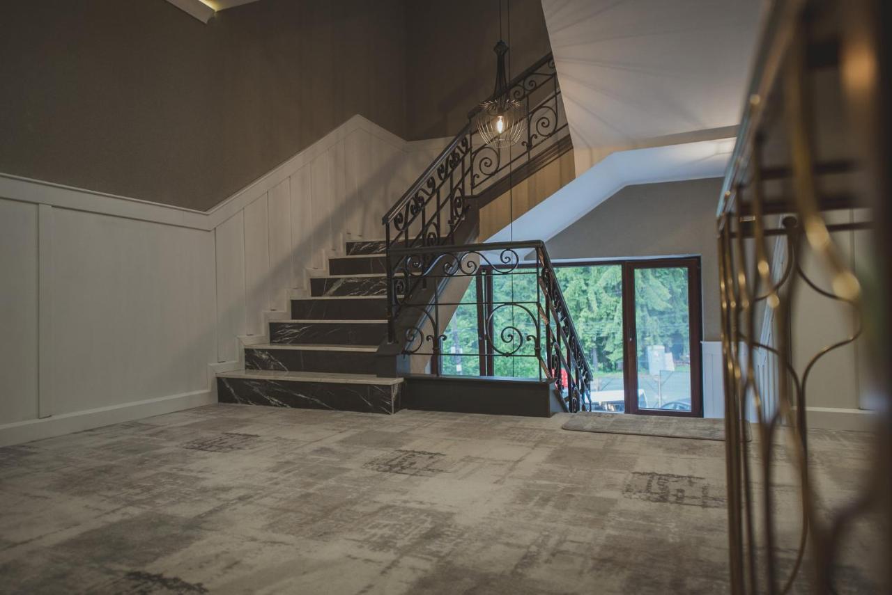 Elexus Boutique Hotel Predeal Luaran gambar