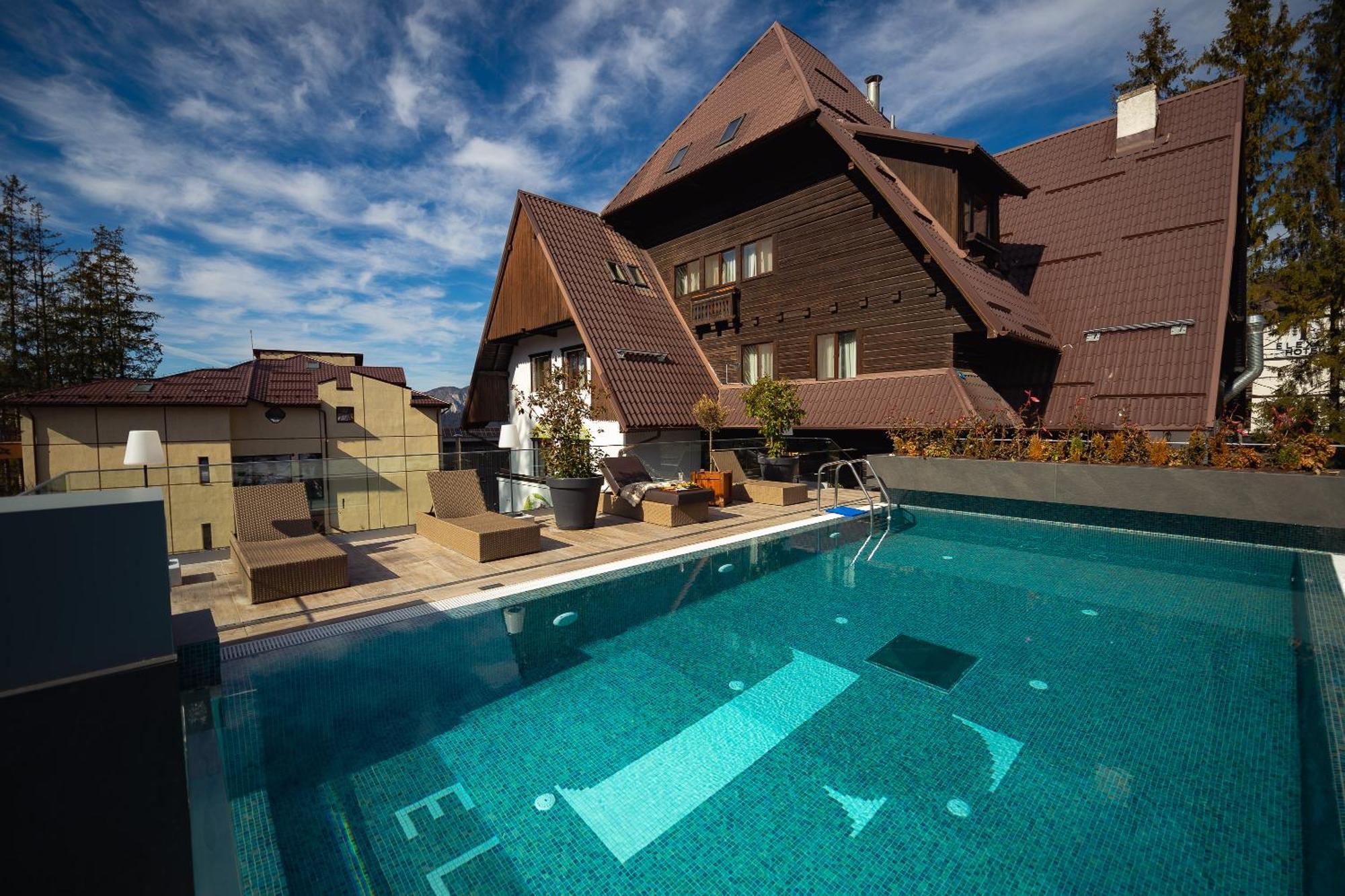 Elexus Boutique Hotel Predeal Luaran gambar