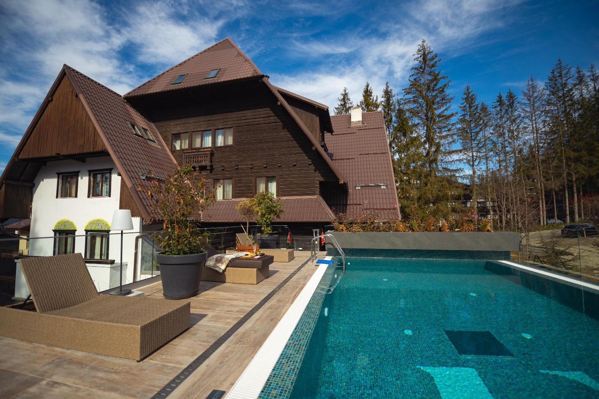 Elexus Boutique Hotel Predeal Luaran gambar